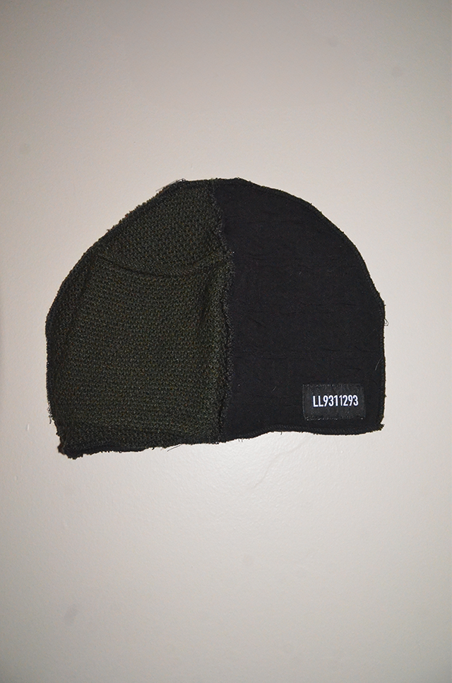 BLACK / GRN BEANIE